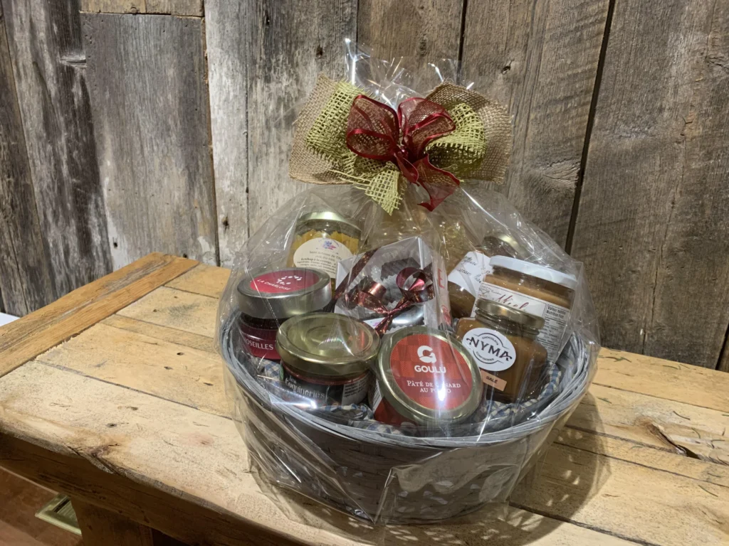 Paniers cadeaux de produits locaux : record pour les fêtes!